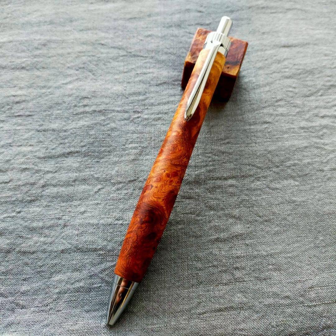 本花梨瘤紅白　濃淡　ハンドメイド　木軸ボールペン　G2　天然木　シルバー