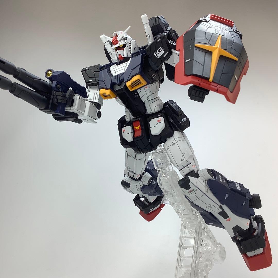 HG RX-78F00HMT 高機動型ガンダム　塗装済完成品