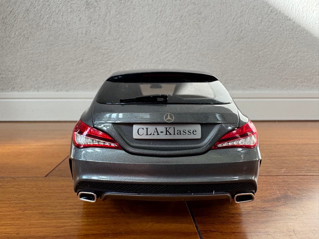 ノレブ　メルセデス・ベンツ CLA シューティングブレーク　1/18