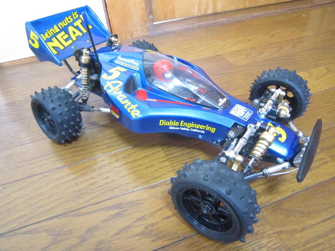 完全動作品 1/10 アバンテ ブラックスペシャル 改 2.4Ghz