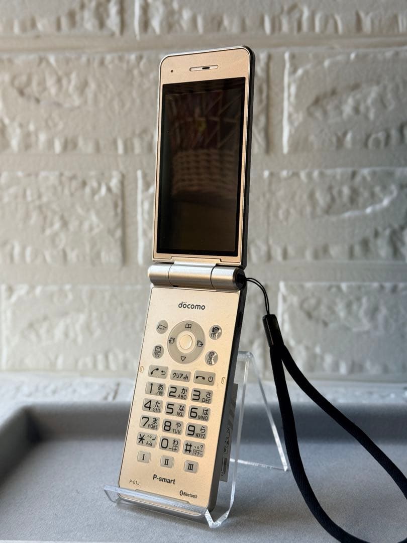 docomo P-01J P-Smart ガラケー/ガラホ 携帯電話