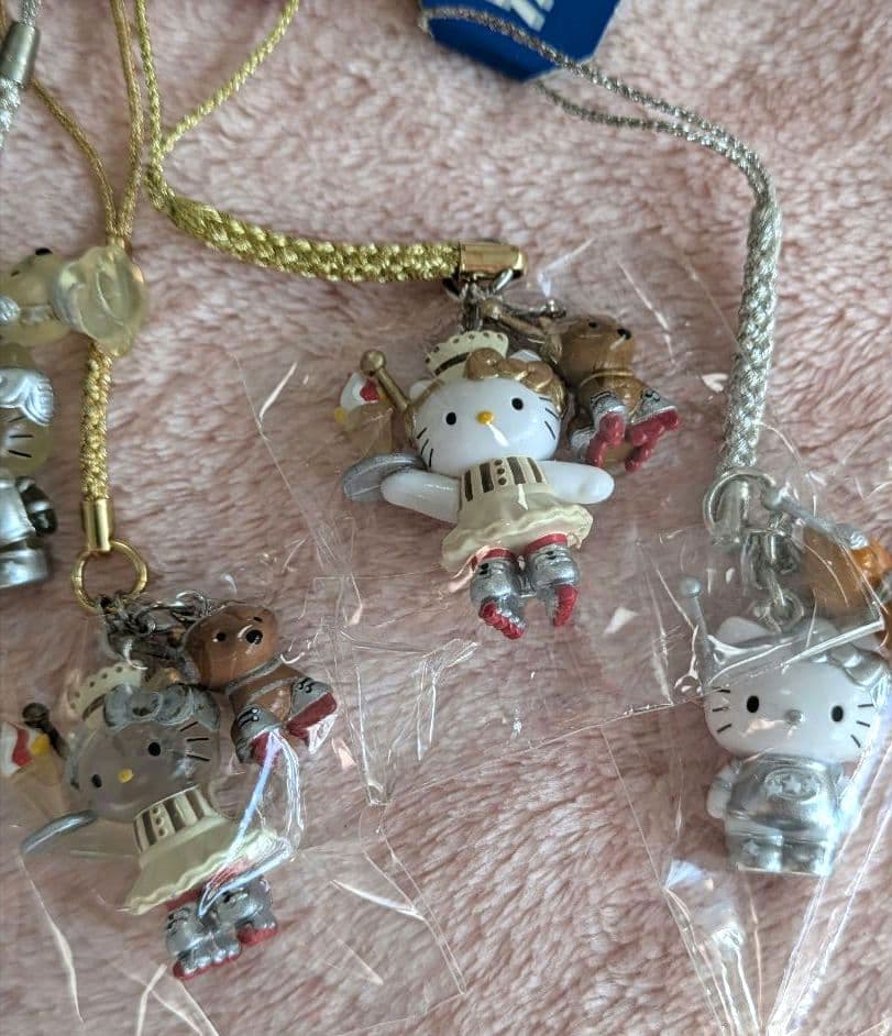 ハローキティ　渋谷キティ物語6体セット