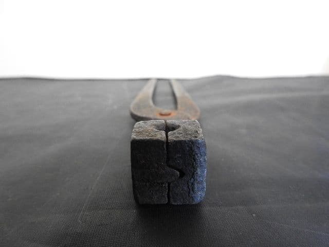 玉造　１．２ｃｍ　鉄製　M１４７３