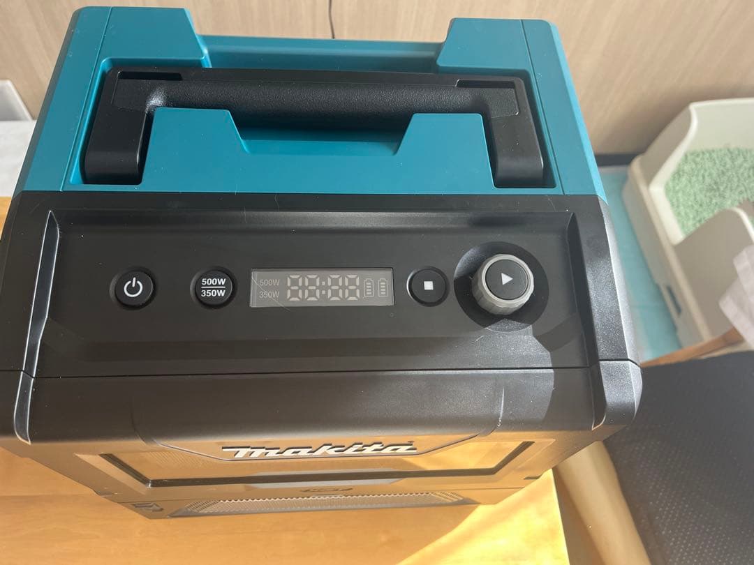 マキタ　充電式電子レンジ　MW001G