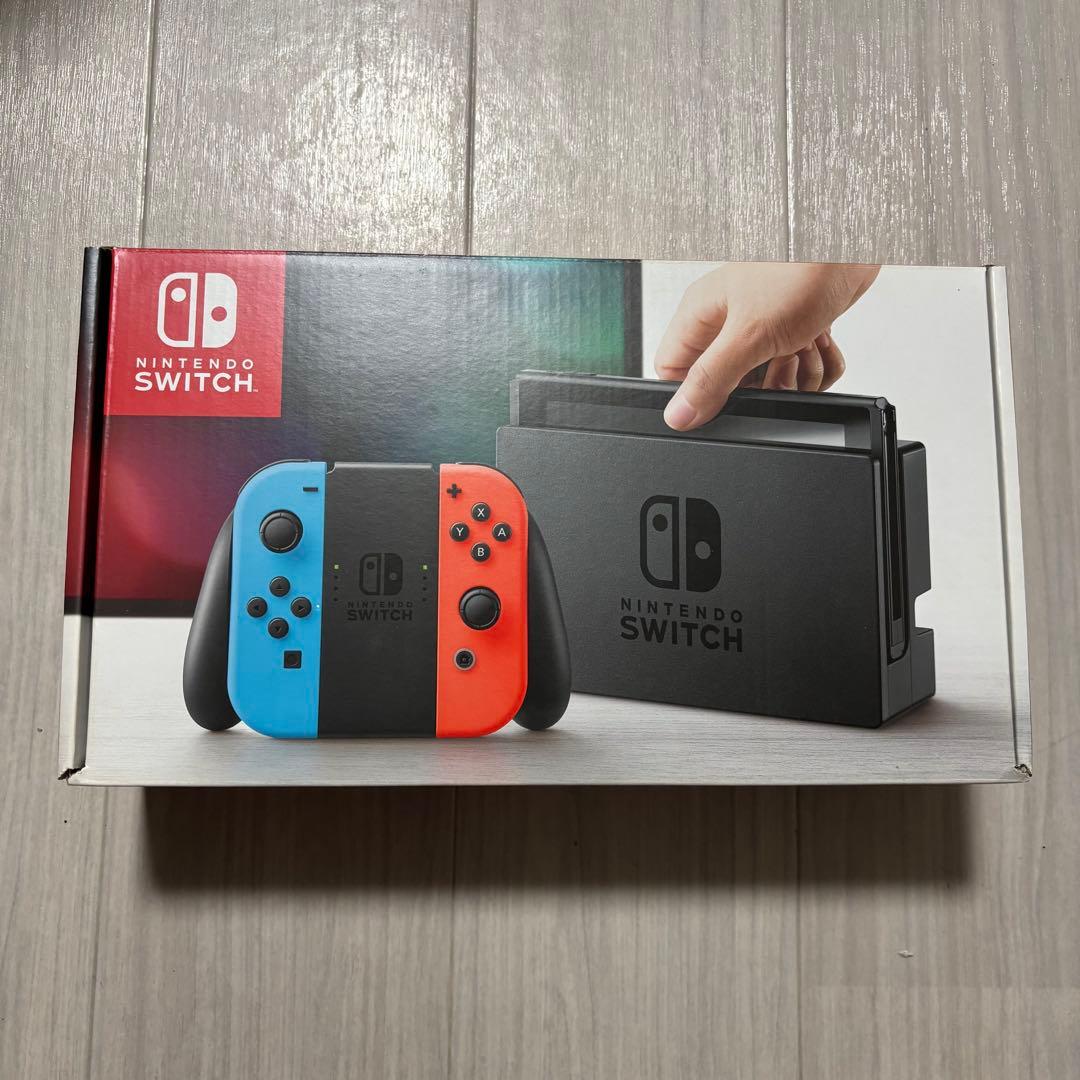 【美品】Nintendo Switch 本体 付属品完備 カバー グリップ 付き