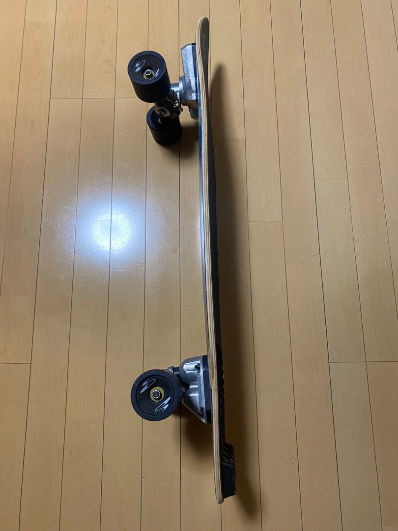 swelltech スウェルテック サーフスケート