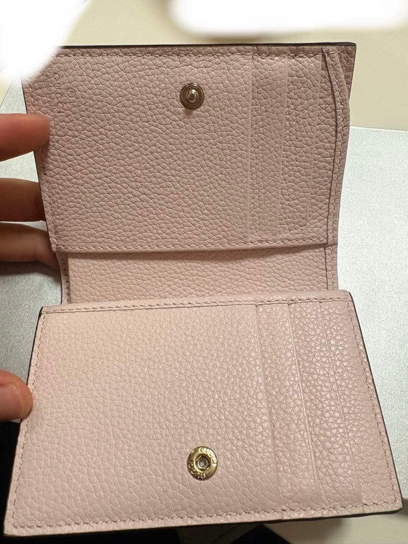 GUCCI ダブルGバイカラースモールウォレット