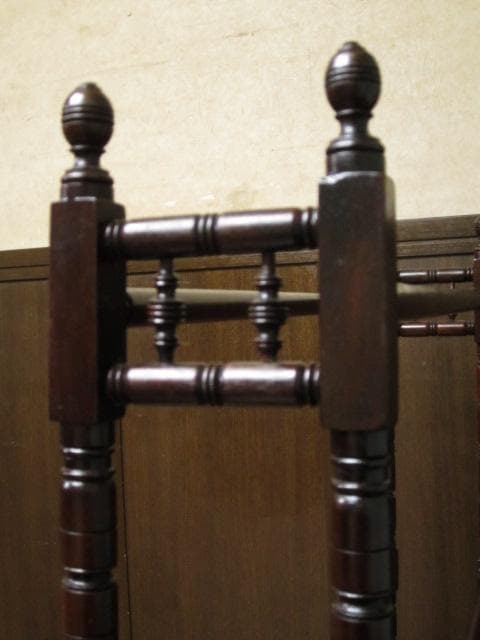 英国 イギリス アンティーク 挽物装飾 タオルスタンド/タオル掛け/ハンガー