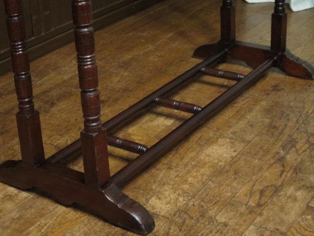 英国 イギリス アンティーク 挽物装飾 タオルスタンド/タオル掛け/ハンガー