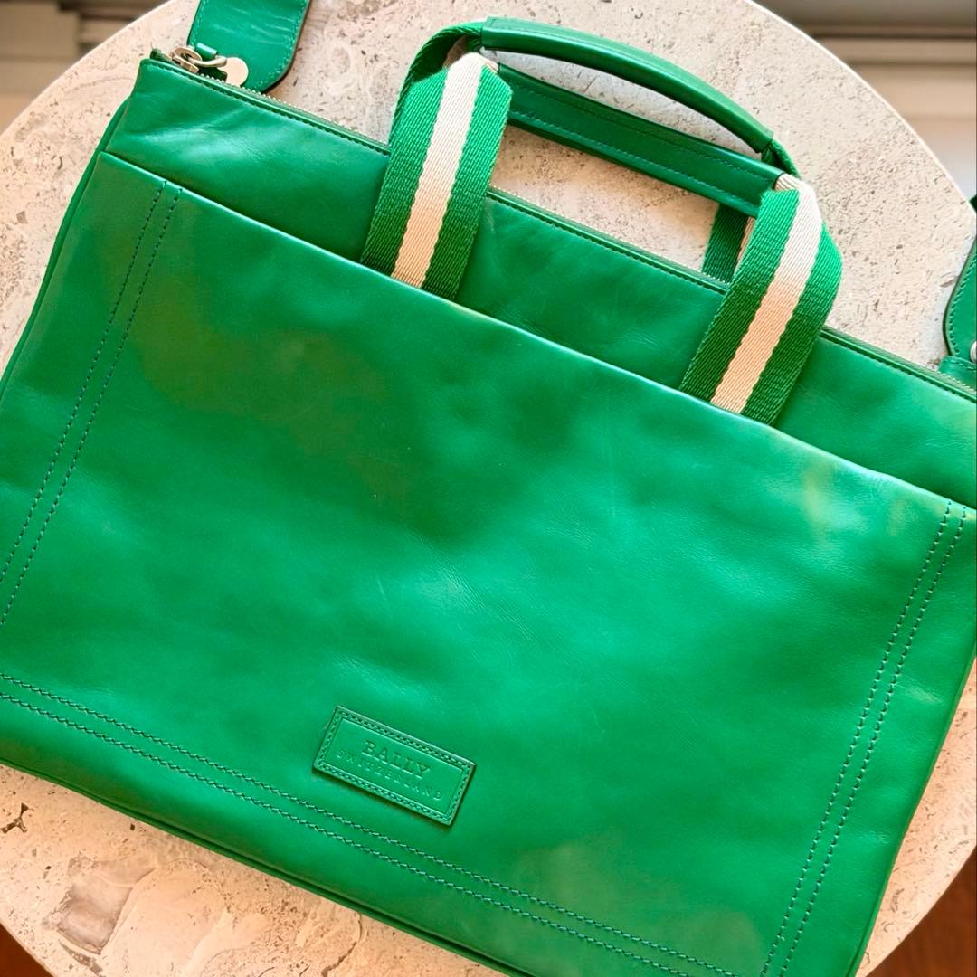 ケ*ス様 值下け!BALLY ビジネスバッグ
