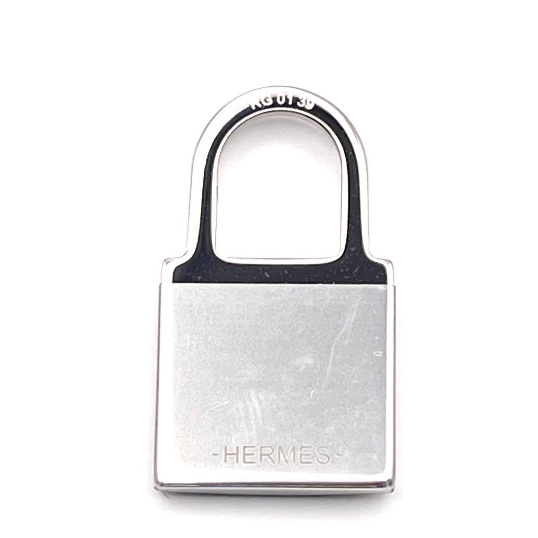 【新品未使用】エルメス オーケリー カデナ ピアス エトゥープ