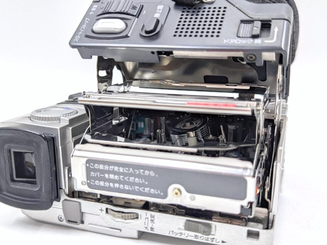 miniDVのダビングに！ Victor ビデオカメラ GR-DVX9