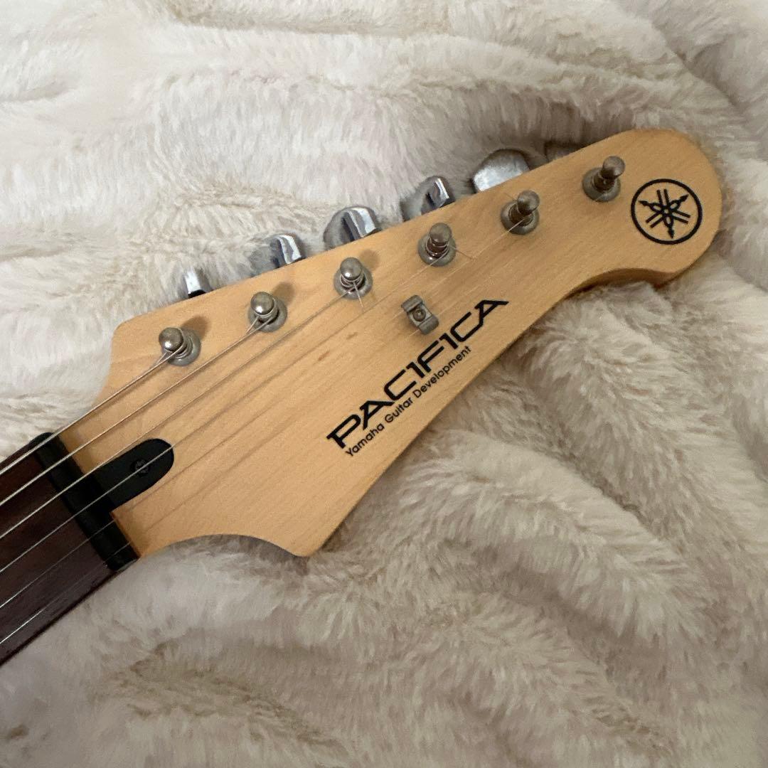 YAMAHA Pacifica パシフィカ PAC012 ホワイト