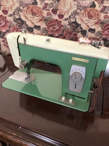 レトロ　アンティークミシン　RICCAR リッカー ミシン RW-6L