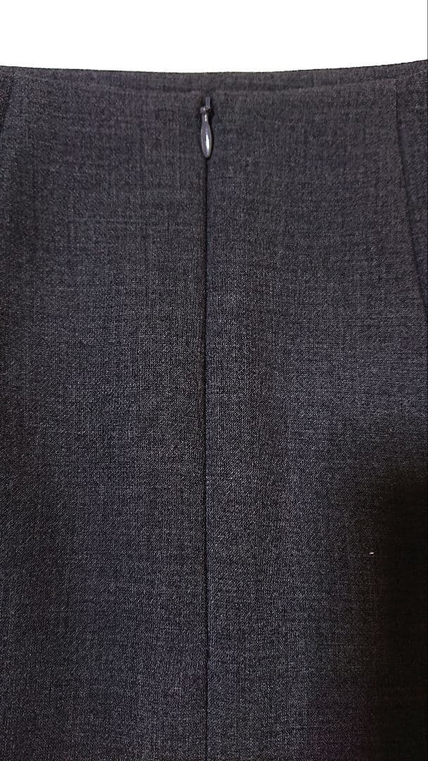 週末お値下げ♪【René】 ダークグレー ビジュー装飾フレアスカート