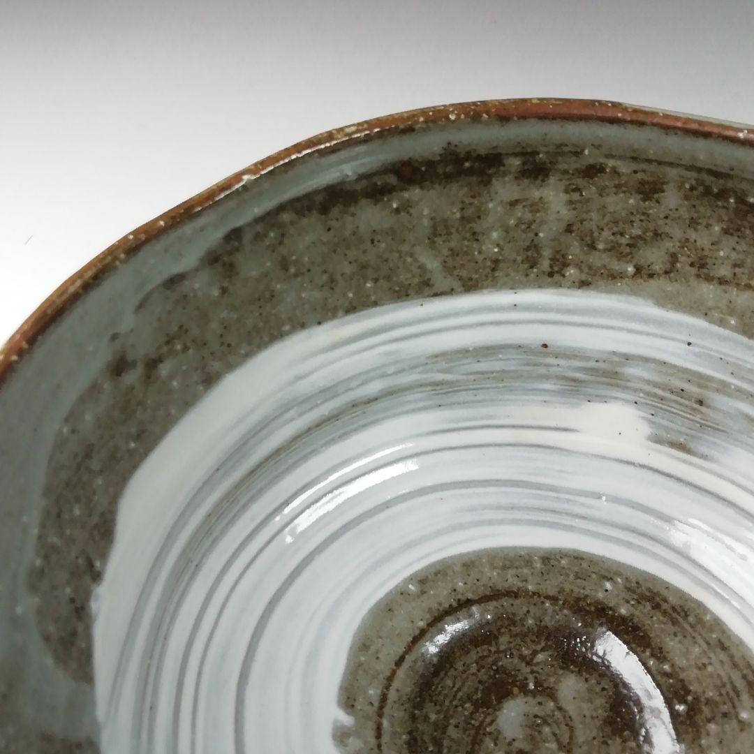 Ｔ６６１　茶碗　『刷毛目楓』『近藤清泉 造』　共箱　抹茶碗　茶道具