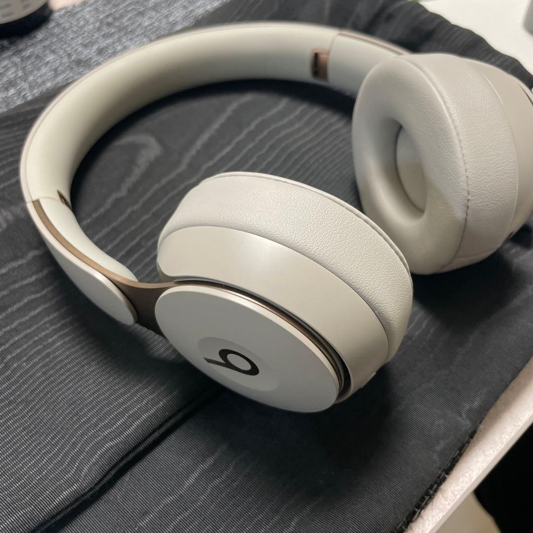 Beats ヘッドホン
