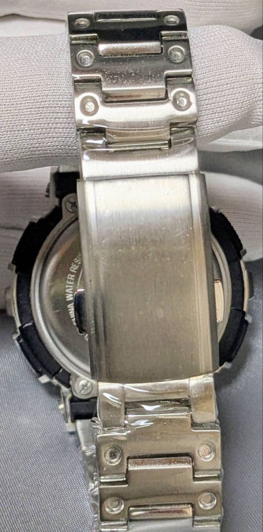 G-SHOCK GM-110 フルメタルカスタムシルバー/ブラック クロノグラフ