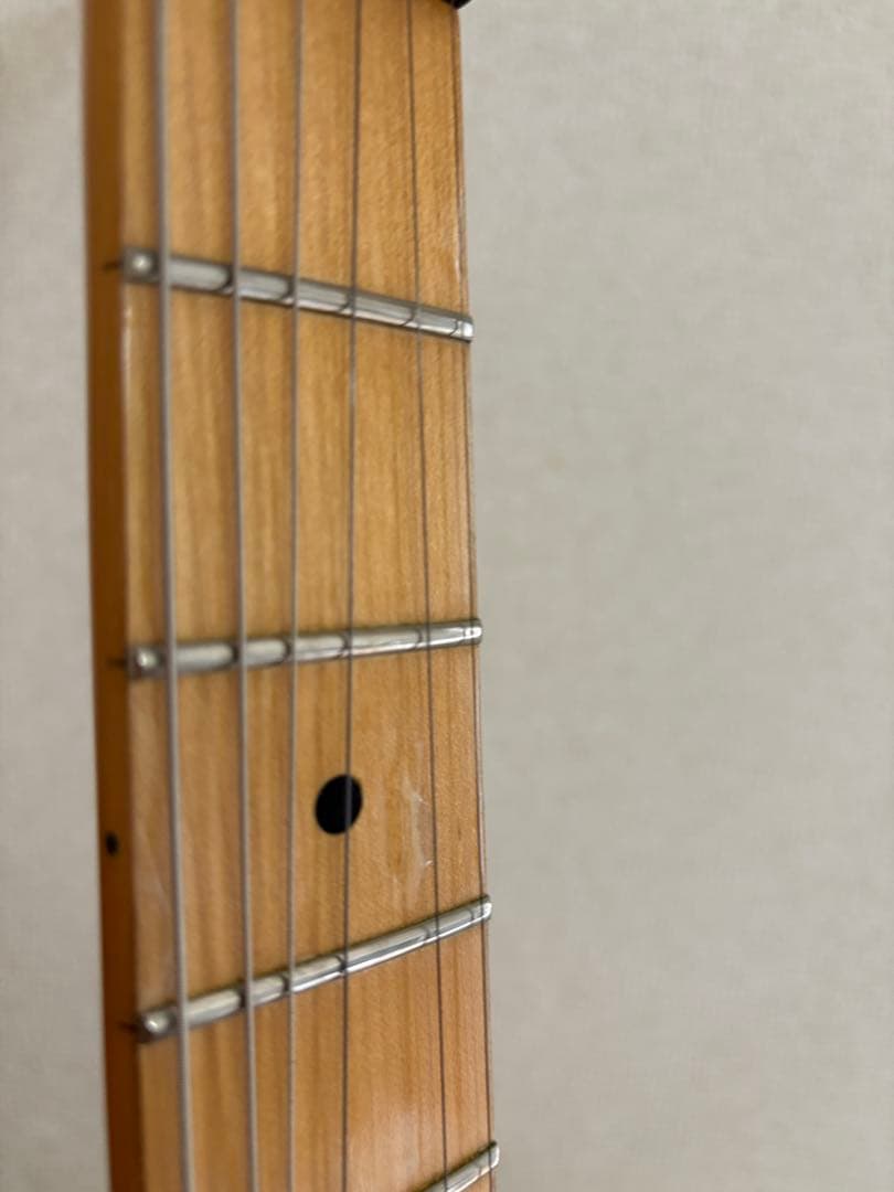 Charvel エレキギター (純正ストラップ付き）