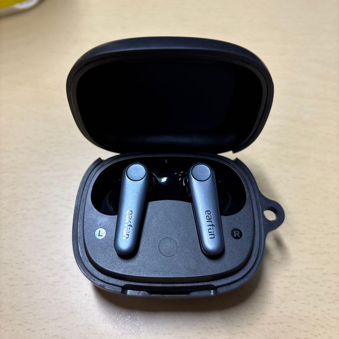 EarFun Air Pro 3 定価11000円 純正シリコンケースカバー付