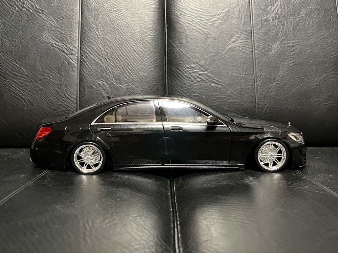 メルセデスベンツ　Sクラス　1/18