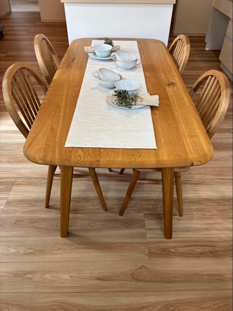 ナチュラルウッド ダイニングテーブル 4脚付き