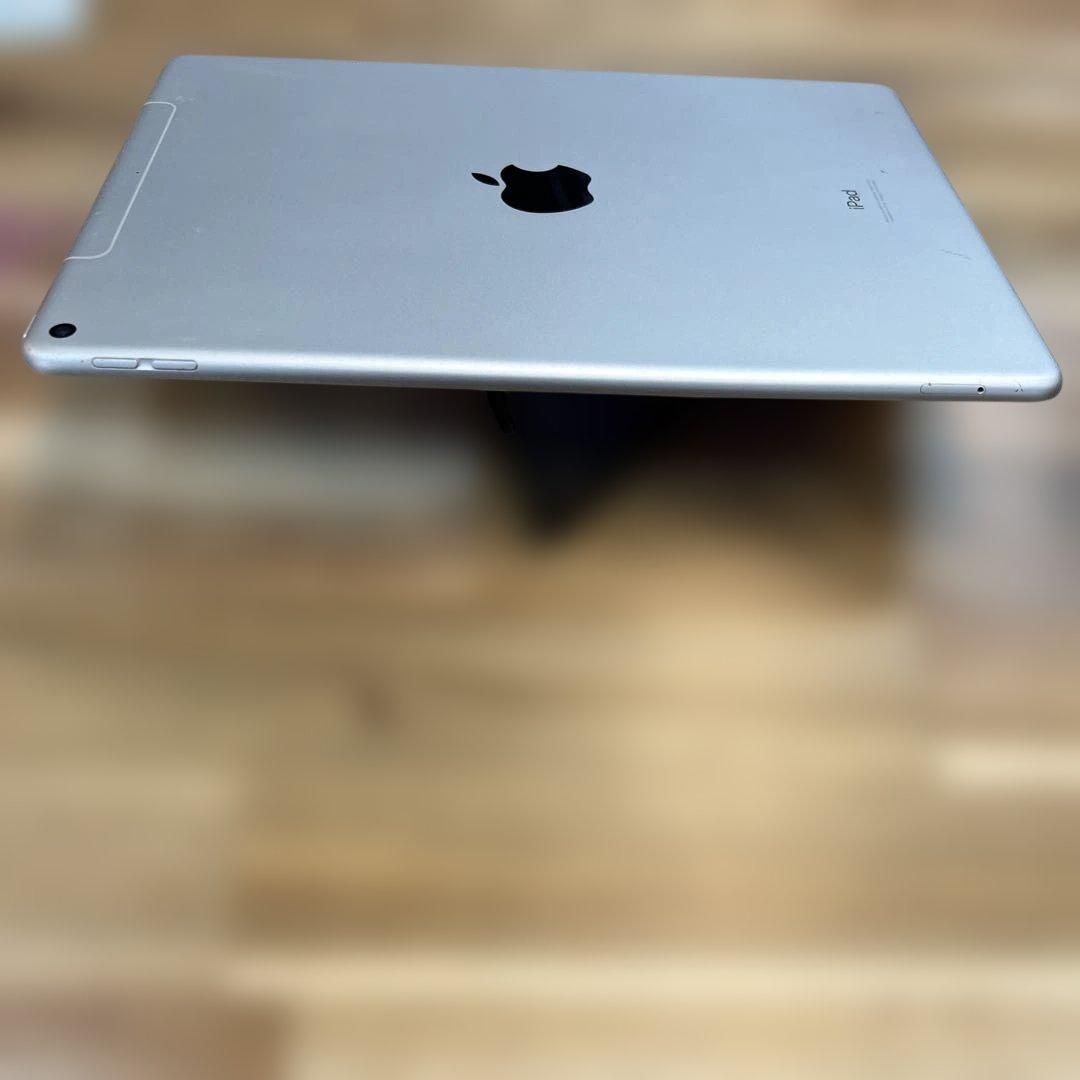 M841 SIMフリーiPad Air 3rd Gen 64GB