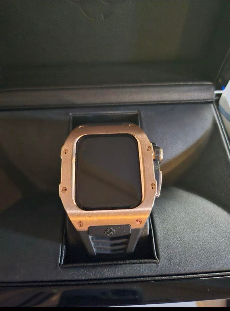 RST45 45mm Apple Watch ケース　ゴールデンコンセプト