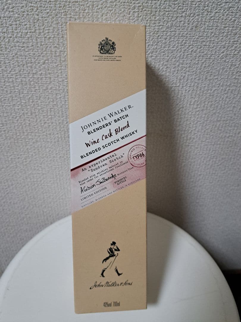 ジョニーウォーカー 　ワインカスクブレンド 700ml