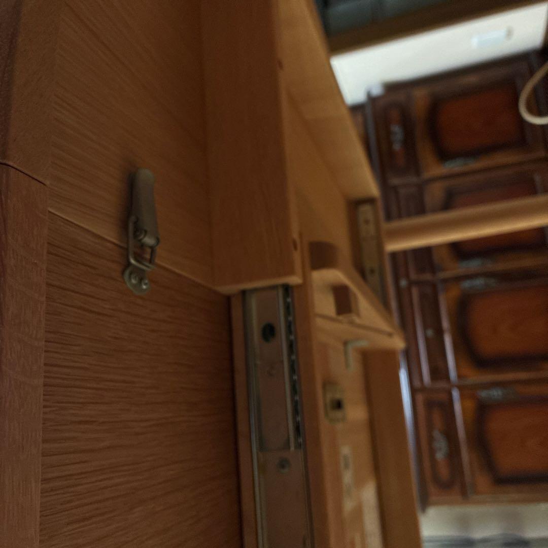 ダイニングテーブル　旭川家具　カンディハウス　伸縮