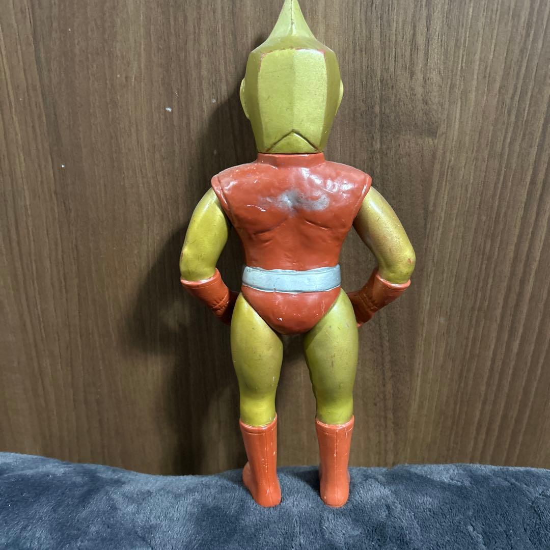 スペクトルマン　ソフビ