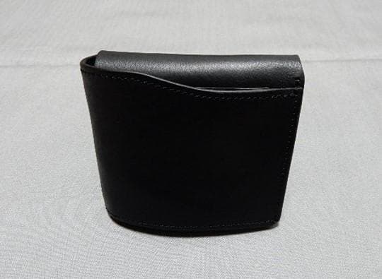 S*h様 展示未使用品　池之端銀革店Crampシュリンクレザーコンパクト