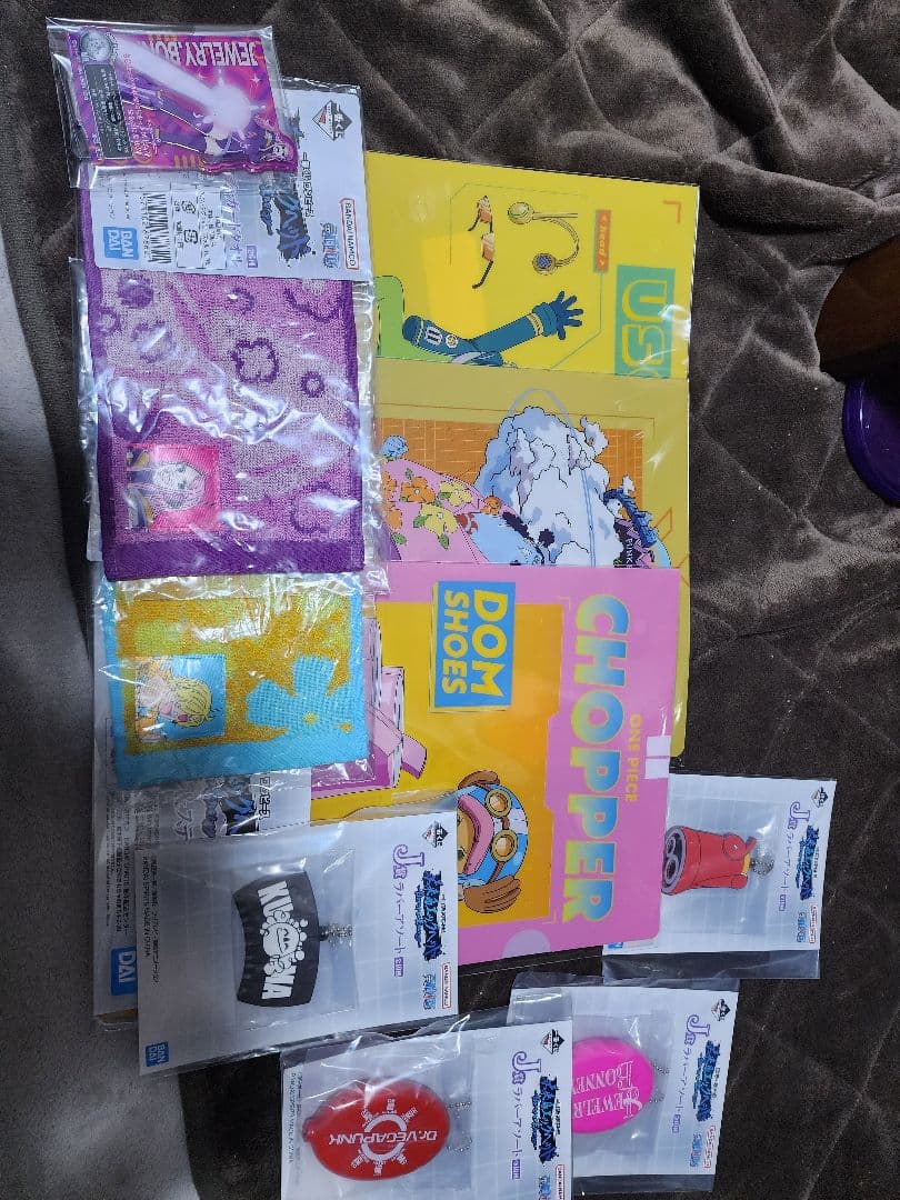 １番くじ 」ラストワン&A賞 未来島エッグ ヘッドくまvsサターン聖 おまけ付き