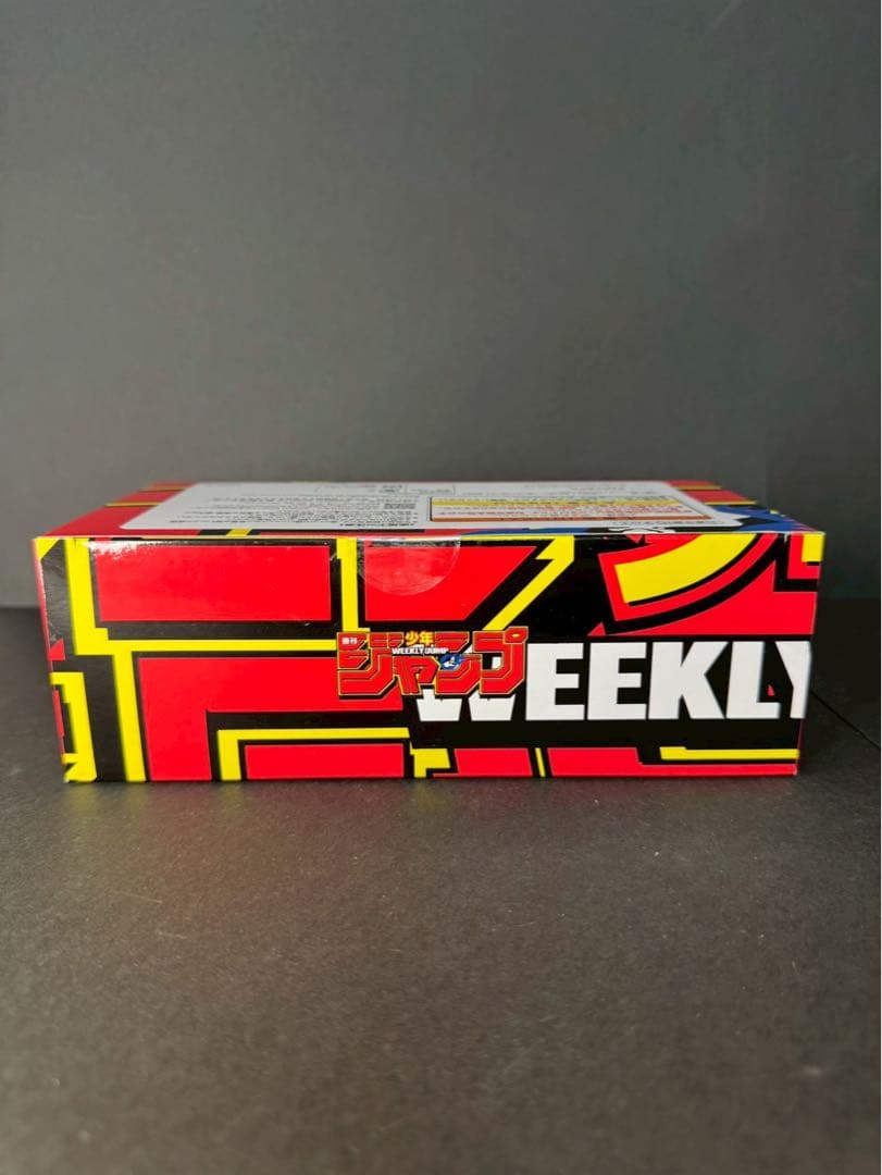 【中古品】週刊少年ジャンプ ロゴフィギュア red