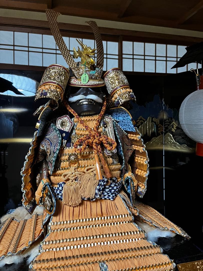 五月人形　大将人形　兜