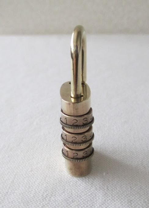 正規品　ルイヴィトン パドロック ゴールド 鍵 南京錠