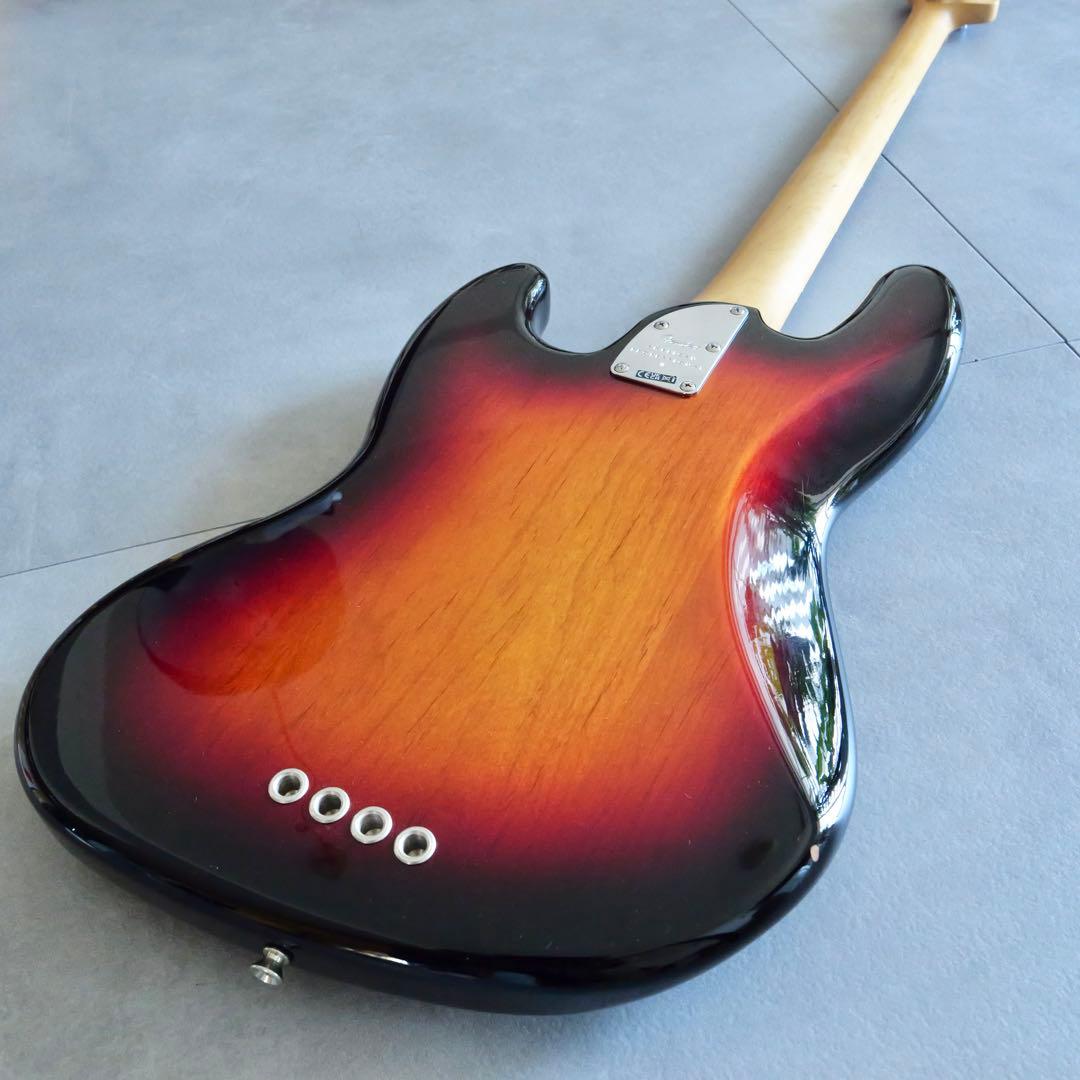 ベース Fender American Professional II JazzBass