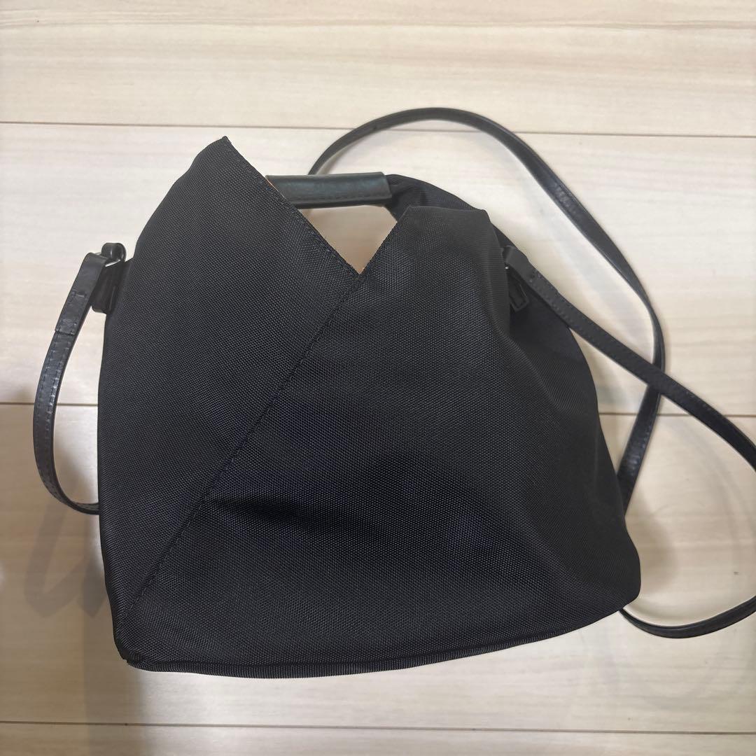 メゾンマルジェラ　MM6 ショルダーバッグ