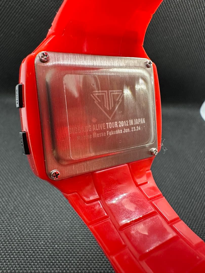 ◉bigbang vip デジタルウォッチ3個セット