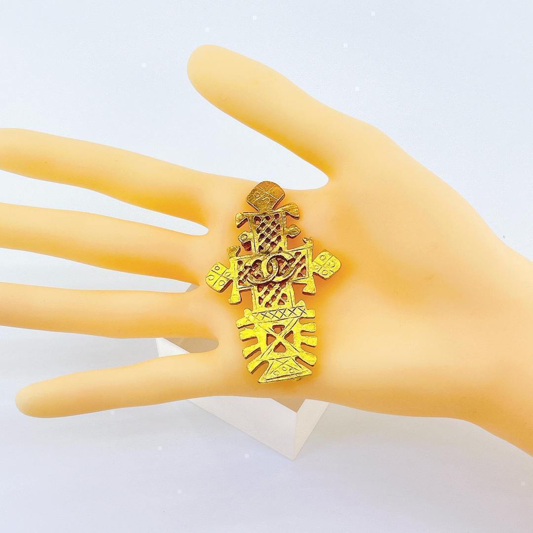 【鑑定済み！】シャネル ブローチ ヴィンテージ 94P ゴールド ココマーク