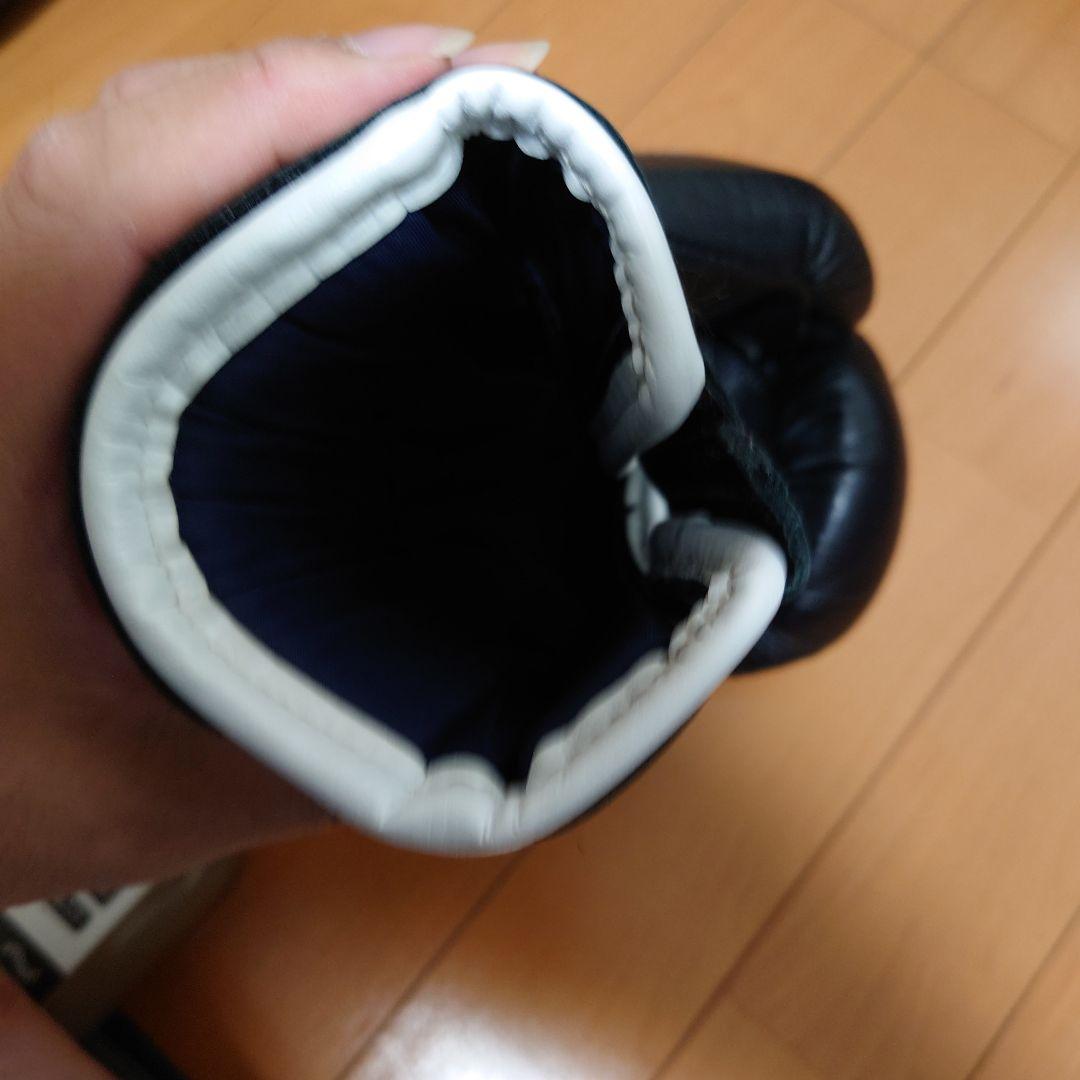最終価格 イサミBOXER 10 oz ブラックボクシンググローブ 袋付き