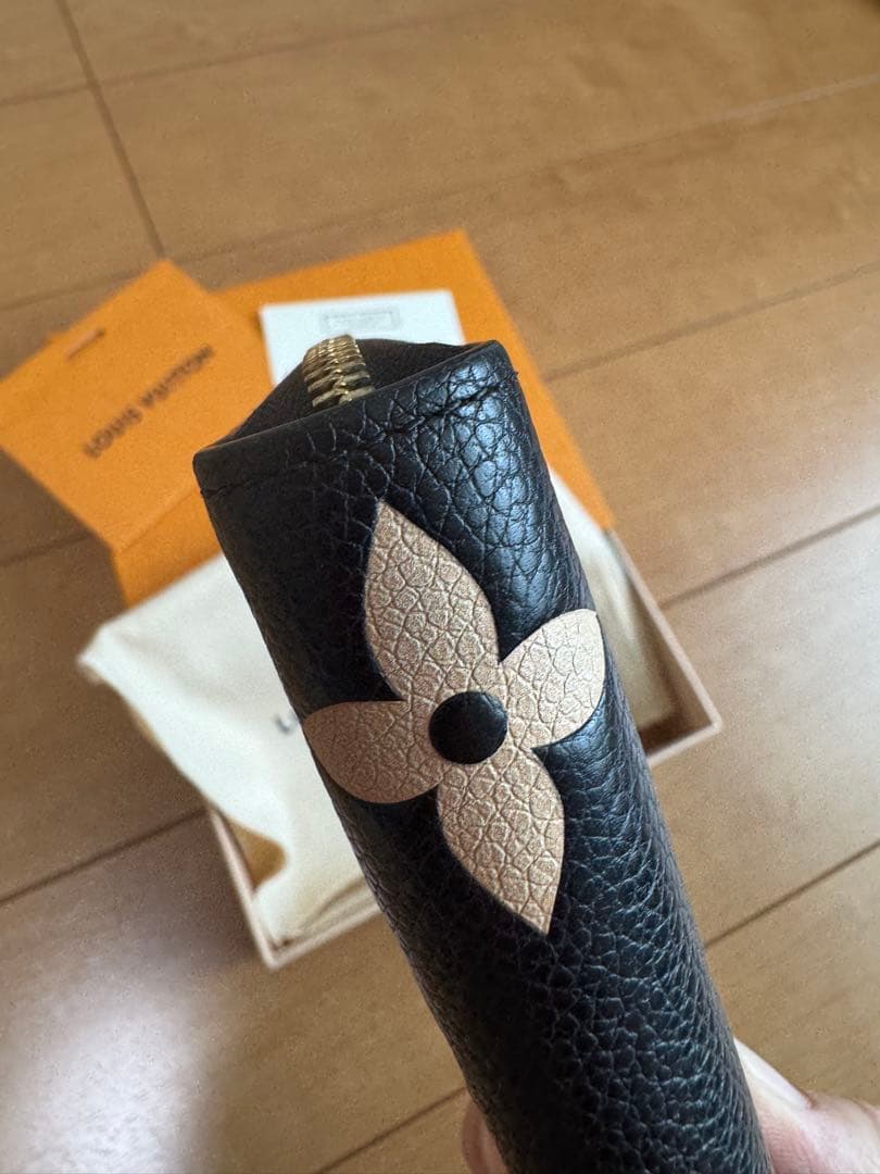 限界価格　極美品　LOUIS VUITTON ルイヴィトン パース