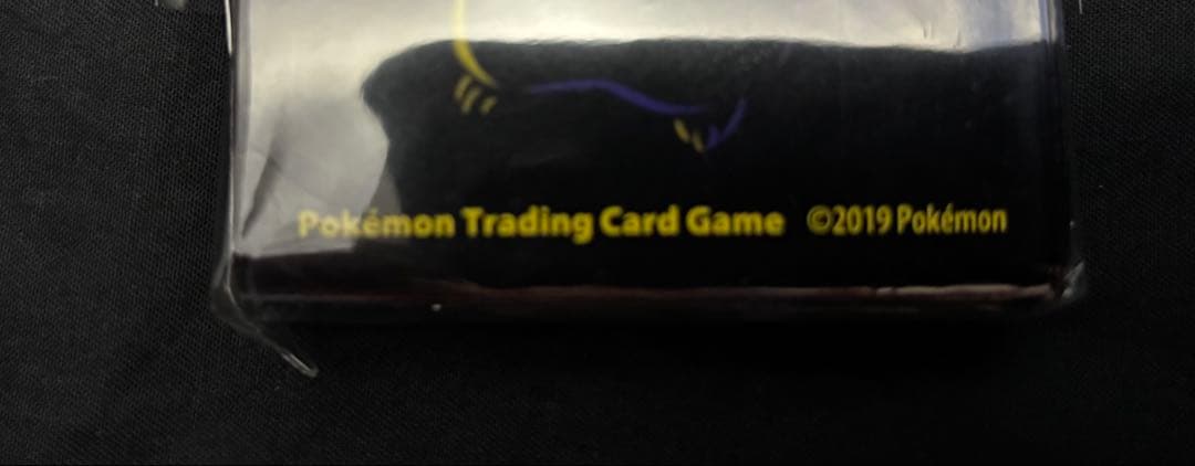 ピカチュウ チョーク　海外ポケセン　デッキシールド　スリーブ