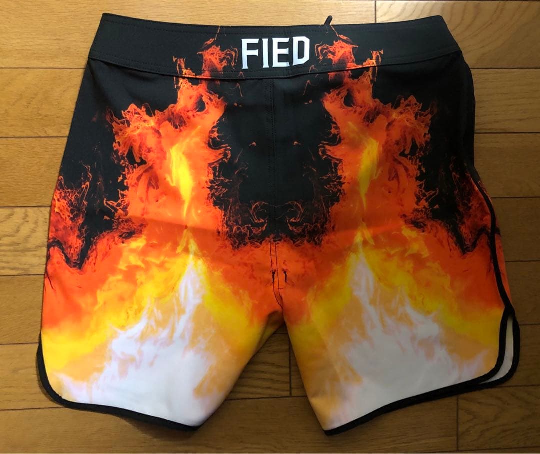 FIED サーフパンツ　30 【新品未使用品】