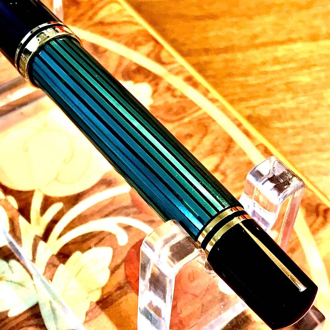 ☆超お勧め☆書き味抜群☆美しいペリカン万年筆M400グリーン縞(EF)