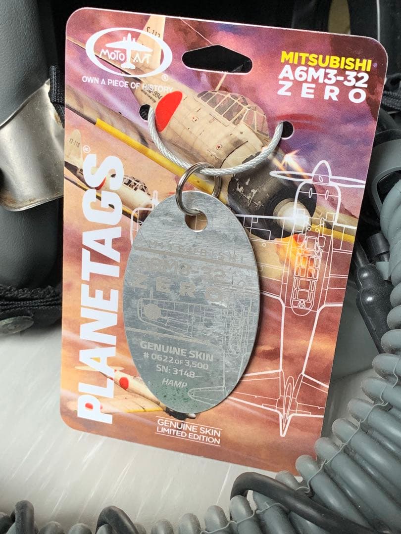 日本海軍 零戦 32型 キーホルダー ゼロ戦 三二型 銀 Planetags