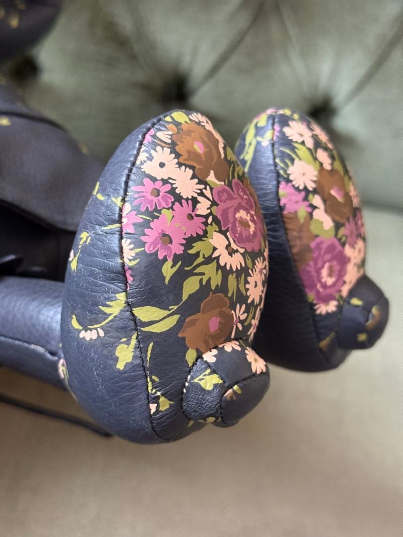 コーチ＆ディズニーコラボ　革製ミニーぬいぐるみ