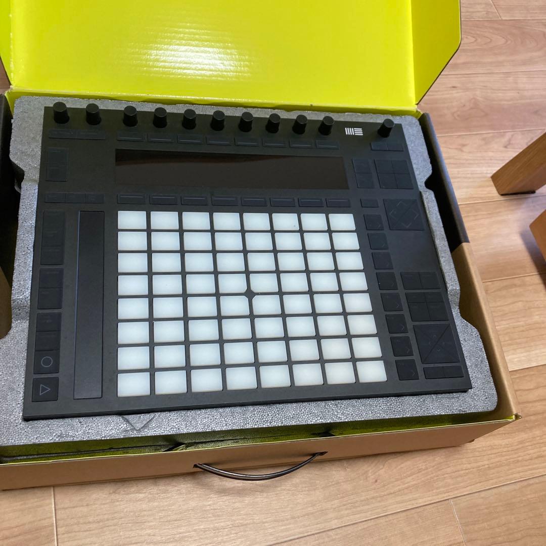 Ableton Push2 MIDIコントローラー