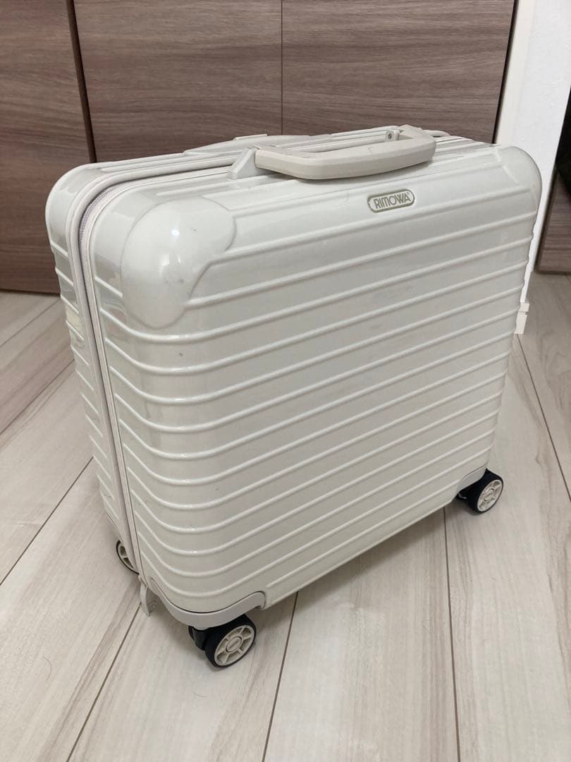 アローズ別注 リモア サルサ スーツケース 23ℓ エクリュ ベージュ