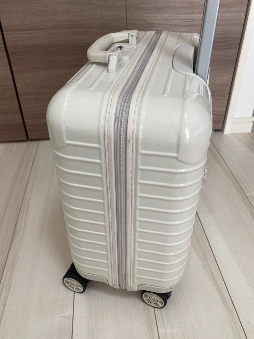 アローズ別注 リモア サルサ スーツケース 23ℓ エクリュ ベージュ